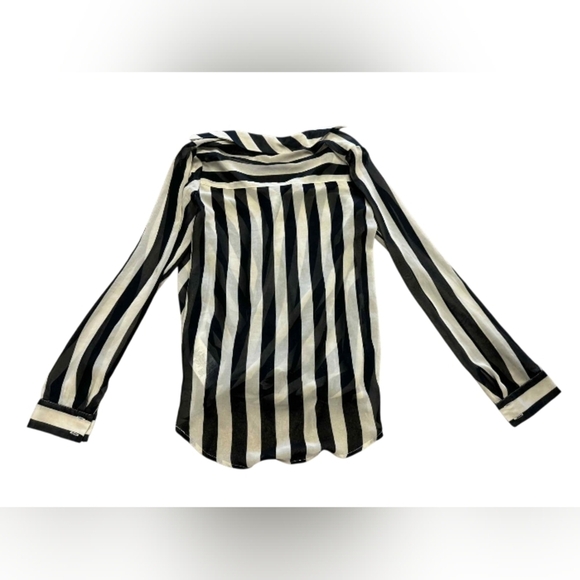 Guess Sheer Long Sleeve Top Striped Creme Black Size Medium EUC - Picture 6 of 9